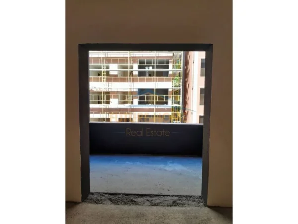 Tirane, shes apartament 2+1 Kati 3, 124 m² 180.000 € (Ruga Elbasanit)