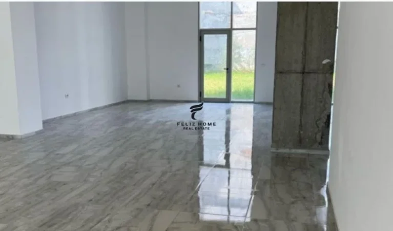 Tirane, jepet me qera dyqan Kati 0, 117 m² 1.000 € (SIRI KODRA)