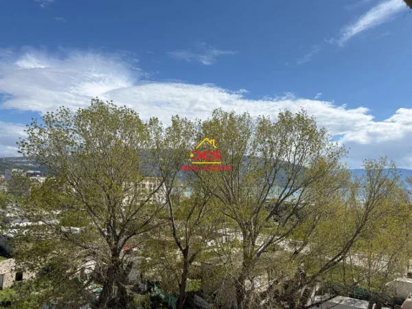 Vlore, shitet apartament 2+1+Ballkon Kati 4, 108 m² (Rruga Sazani)