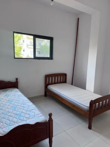 Tirane, jepet me qera shtepi 2+1 Kati 1, 100 m² 400 € (Astir)