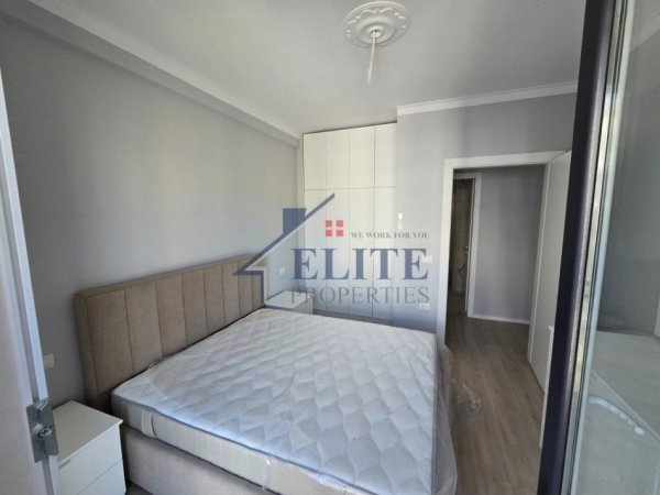 Tirane, jepet me qera apartament 1+1 Kati 6, 70 m² 400 € (yzberisht)