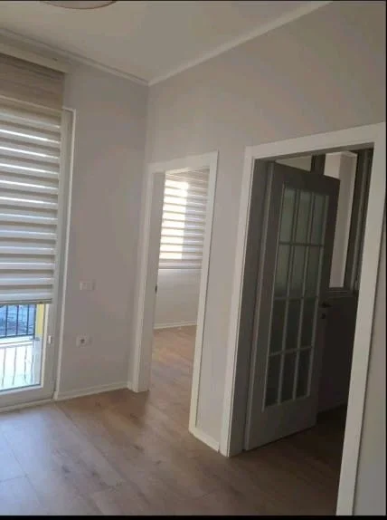 Tirane, jepet me qera apartament 2+1 Kati 6, 70 m² 450 € (yzberisht)