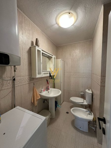 Tirane, jepet me qera apartament 2+1+Ballkon Kati 9, 76 m² 750 € (RRUGA E KOSOVAREVE)
