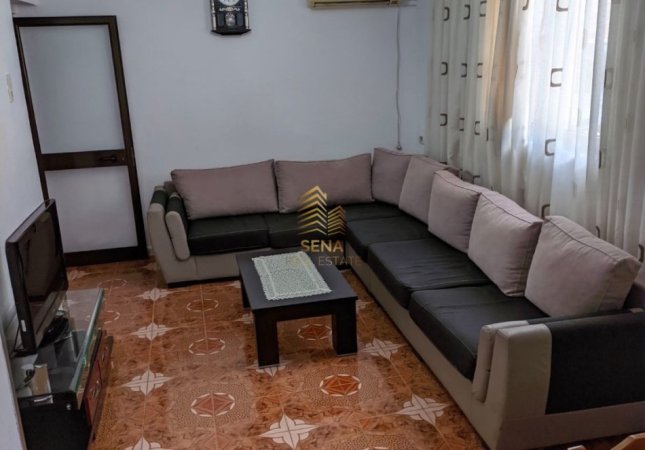 Tirane, jepet me qera apartament 2+1+Ballkon Kati 2, 85 m² 500 € (Rruga Haxhi Hysen Dalliu)