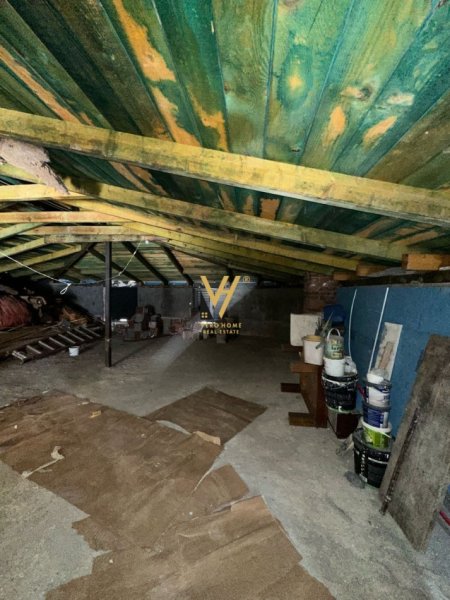 Tirane, jepet me qera ambjent biznesi Kati 3, 120 m² (KOMUNA E PARISIT)