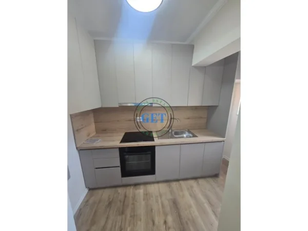 Durres, shitet apartament 2+1 Kati 3, 90 m² 155.000 € (RRUGA E PORTIT ,DURRES)