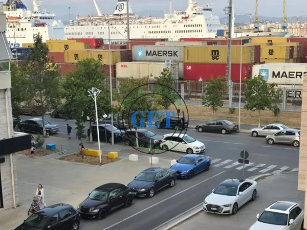 Durres, shitet apartament 2+1 Kati 3, 90 m² 155.000 € (RRUGA E PORTIT ,DURRES)