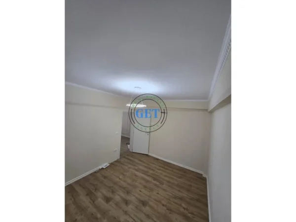 Durres, shitet apartament 2+1 Kati 3, 90 m² 155.000 € (RRUGA E PORTIT ,DURRES)