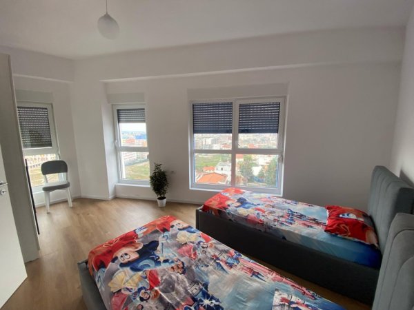 Tirane, jepet me qera apartament 2+1 Kati 7, 65 m² 500 € (ALI DEM)