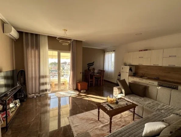 Tirane, shitet apartament 2+1+Ballkon Kati 8, 91 m² 150.000 € (SHKOZE)