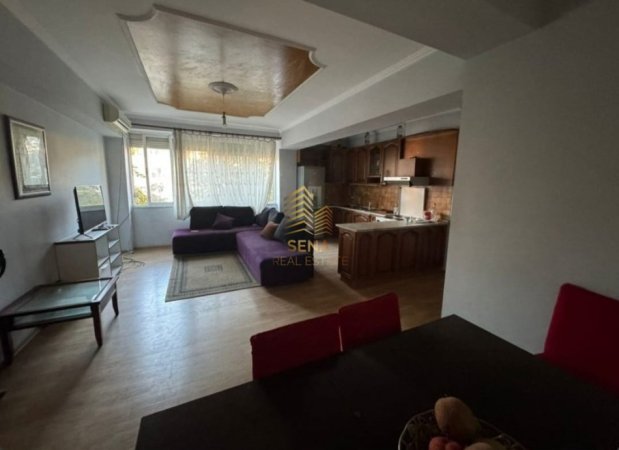 Tirane, jepet me qera apartament 2+1+Ballkon Kati 2, 110 m² 600 € (Rruga Kongresi Manastirit)