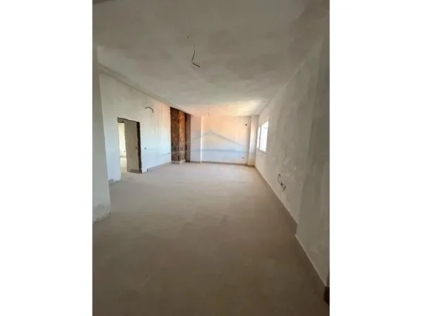 Shitet, Apartament 2+1, Fresk, Tirane.