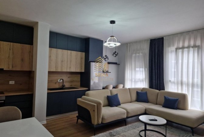 Tirane, jepet me qera apartament 1+1 Kati 4, 70 m²