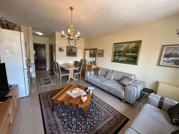 Tirane, shitet apartament 1+1 Kati 6, 77 m² 231.000 € (AMBASADA USA)