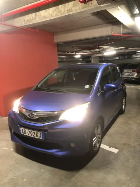 Tirane, shes makine Subaru Trezia Nafte, blu e hapur manuale Kondicioner 178.000 km 4.900 €
