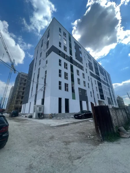 Tirane, shes 2+1 Kati 2, 95.000 € (tirana entry 2)