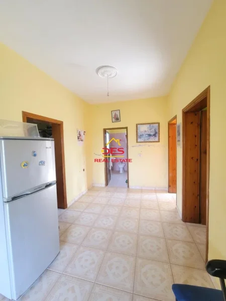 Sarande, shitet shtepi 2+1+Ballkon Kati 0, 300 m² 90.000 € 