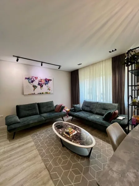 Tirane, shitet apartament 3+1 , 128 m² 290.000 € (Liqeni i Thate)