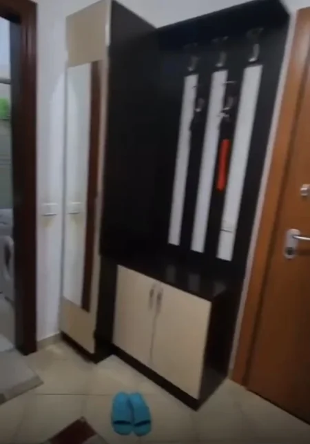 Tirane, shitet apartament 2+1 Kati 6, 70 m² 100.000 € (Prane viles L)