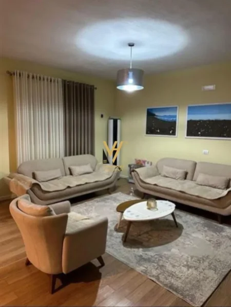 Tirane, jepet me qera shtepi 2+1+Ballkon Kati 0, 130 m² 550 € (RRUGA PRINC VIDI,INSTITUT)