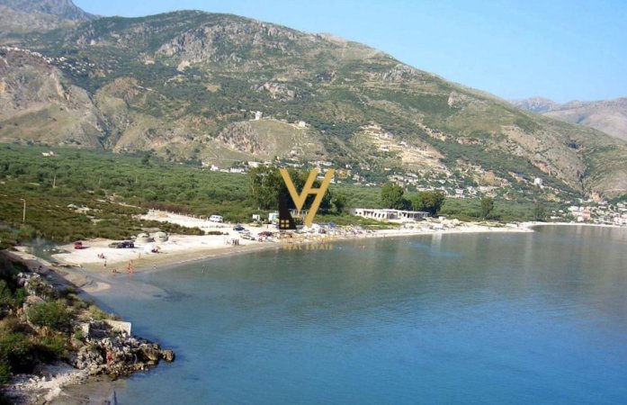 Himare, shitet toke , 10.000 m² 2.300.000 € (QEPARO)