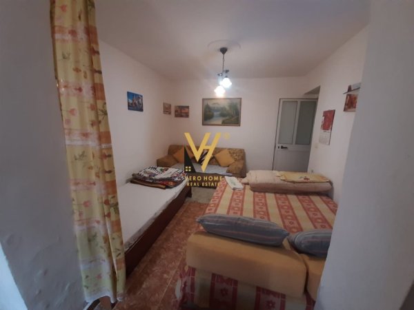 Tirane, jepet me qera apartament 1+1+Ballkon Kati 1, 50 m² 400 € (OXHAKU)