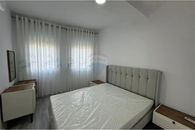 Tirane, shitet apartament 3+1 Kati 4, 143 m² 340.000 € (Rr. Hamdi Sima)
