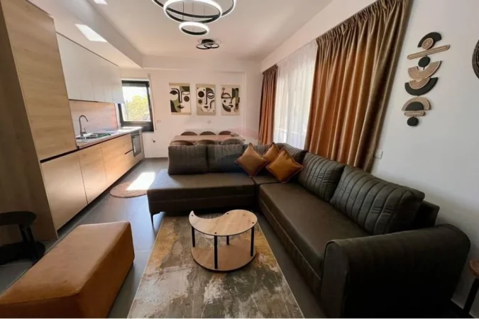 Tirane, jepet me qera apartament duplex 2+1 , 112 m² 1.000 € (Kodra e Diellit)