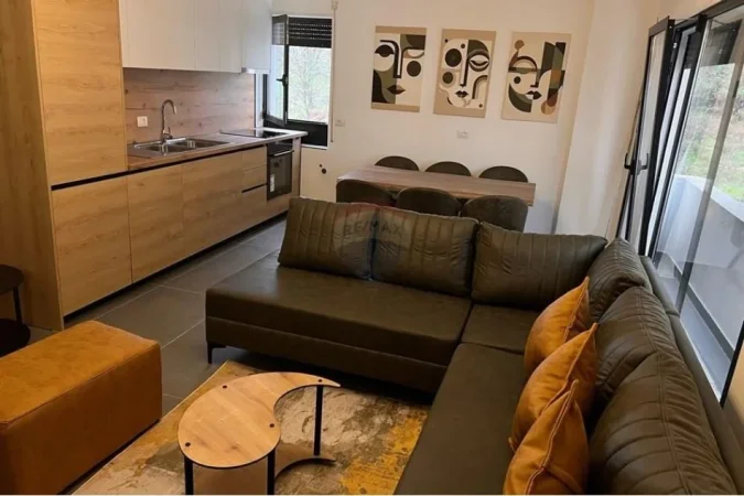 Tirane, jepet me qera apartament duplex 2+1 , 112 m² 1.000 € (Kodra e Diellit)