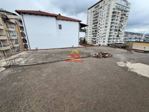 Sarande, shitet apartament 1+1+Ballkon Kati 4, 160 m² 135.000 € 
