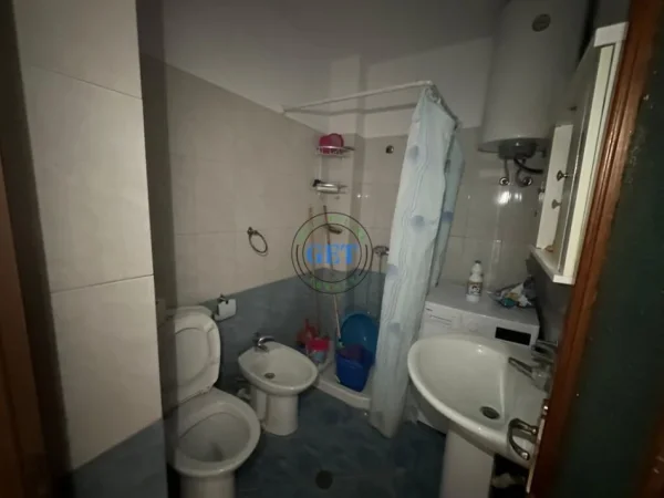 Durres, shitet apartament 1+1 Kati 3, 74 m² 70.000 € (Qendër Golem, Durrës)