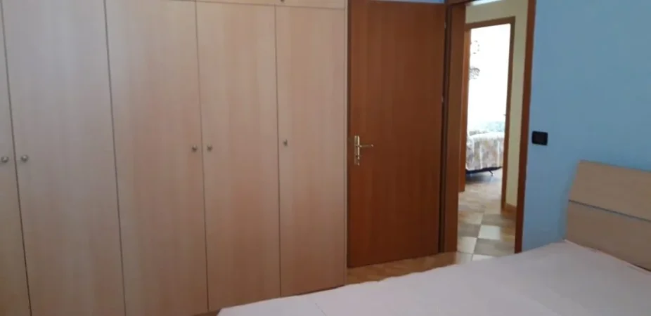 Fier, shitet apartament 3+1+Aneks+Ballkon Kati 7, 135 m² 130.000 €