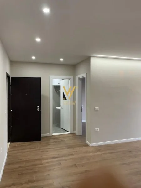 Durres, shitet apartament 1+1+Ballkon Kati 2, 60 m² 97.500 € (GOLEM)