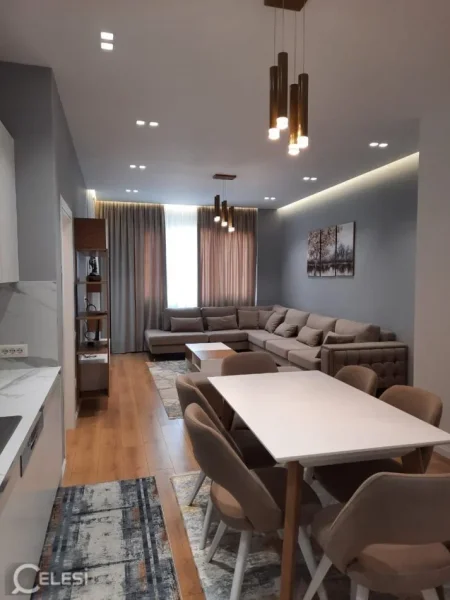 Tirane, jepet me qera apartament 3+1+Ballkon Kati 6, 107 m² 1.500 € (SQUARE 21)