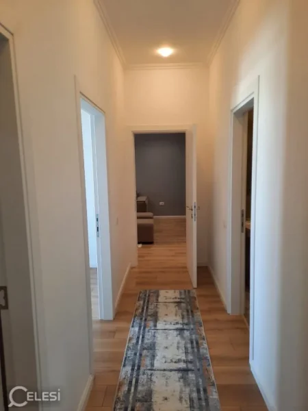 Tirane, jepet me qera apartament 3+1+Ballkon Kati 6, 107 m² 1.500 € (SQUARE 21)