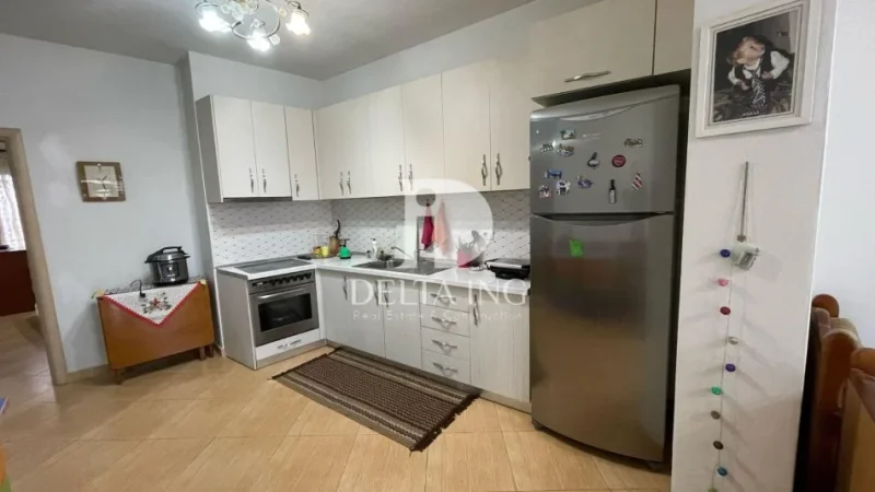 Tirane, shitet apartament 2+1 Kati 4, 115 m² 130.000 € (Yzberisht)