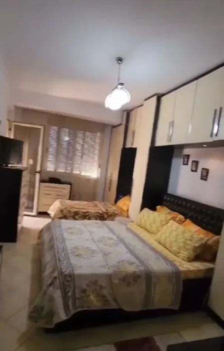 Tirane, shitet apartament 1+1 Kati 6, 70 m² 100.000 € (Prane Vila L)