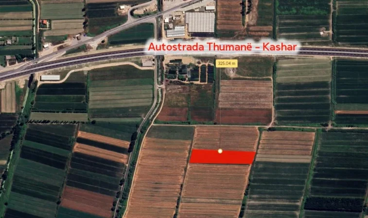 Fushe Kruje, shitet toke , 8.400 m² (Thumane-Kashar)