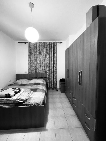 Tirane, qera apartament 1+1 Kati 3, 90 m² (Teodor keko)