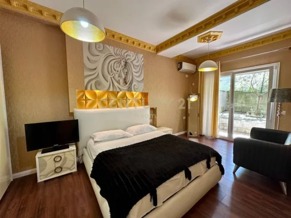 Tirane, jap me qera apartament 2+1 , 72 m² 700 € (Liqeni i Thatë)