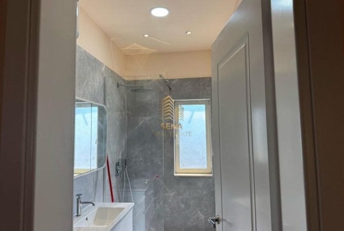 Tirane, jepet me qera apartament 1+1+Ballkon Kati 3, 75 m² 600 € (Rruga Dibres)