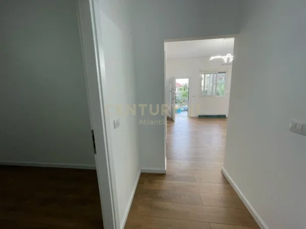 Durres, shitet apartament 2+1 Kati 1, 57 m² 80.000 € 