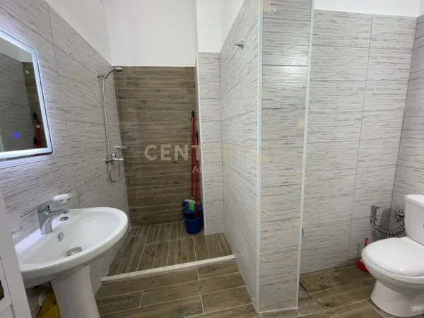 Durres, shitet apartament 2+1 Kati 1, 57 m² 80.000 € 