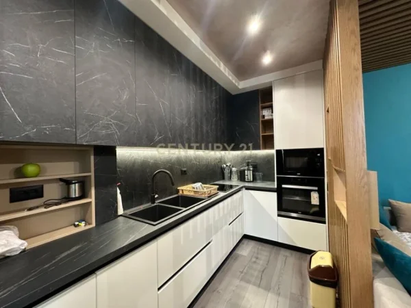 Durres, shitet apartament 1+1 Kati 9, 75 m² 130.000 € 