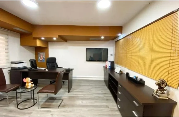 Tirane, shitet ambjent biznesi , 194 m² 1.100.000 € (prane petro nini luarasi)