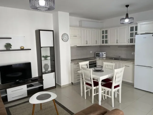Tirane, shitet apartament 1+1+Ballkon Kati 6, 66 m² 145.000 € (21 Dhjetori)