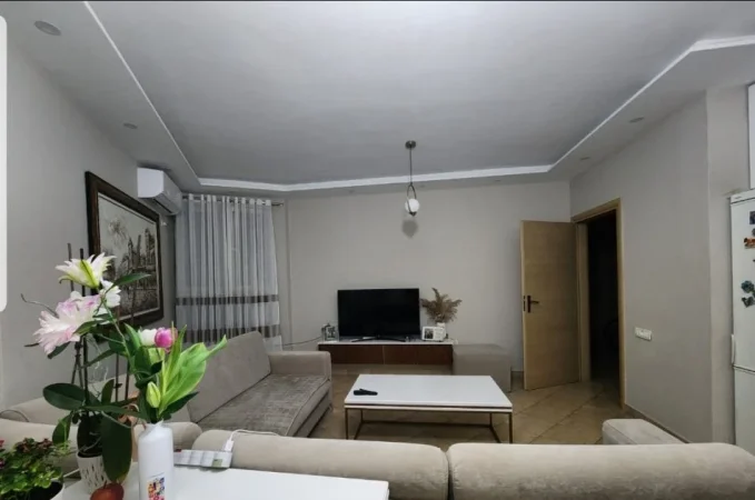 Tirane, shitet apartament 1+1+Aneks+Ballkon Kati 1, 75 m² 93.000 € (News 24, Shkoze)