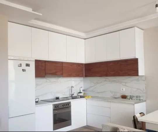 Tirane, shitet apartament 1+1+Aneks+Ballkon Kati 1, 75 m² 93.000 € (News 24, Shkoze)