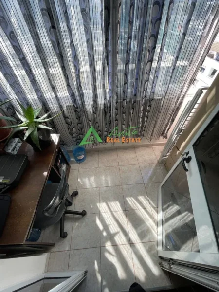 Tirane, shitet apartament 2+1+Ballkon Kati 5, 85 m² 143.000 € (Afer Don Boskos)