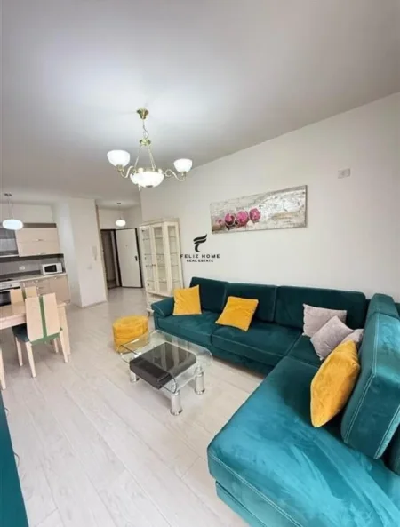 Tirane, jepet me qera apartament 1+1+Ballkon Kati 9, 70 m² 600 € (DON BOSKO)